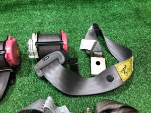 Ремни безопасности задние SUBARU FORESTER OEM 64651FC020NF,64669FA620NF, 64651FC030NF SF9, SF5 1998 White 51E
