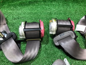 Ремни безопасности задние SUBARU FORESTER OEM 64651FC020NF,64669FA620NF, 64651FC030NF SF9, SF5 1998 White 51E