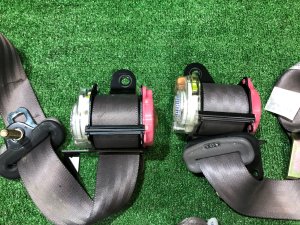 Ремни безопасности задние SUBARU FORESTER OEM 64651FC020NF,64669FA620NF, 64651FC030NF SF9, SF5 1998 White 51E