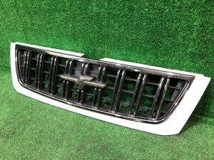 Решетка радиатора SUBARU FORESTER OEM 91065FC000WG SF9, SF5 1998 White 51E