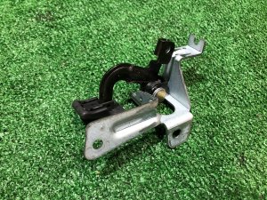 Ручка бензобака SUBARU FORESTER OEM 57346AA010ML, 57340FC000 SF9, SF5 1998 White 51E