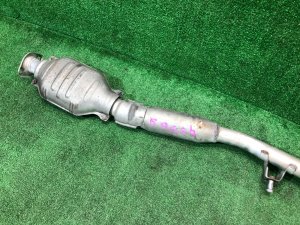 Средняя часть глушителя SUBARU FORESTER OEM 44200FA120 SF9, SF5 1998 EJ254 AT