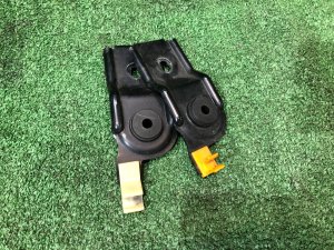 Держатель палки капота 2 части 57255AA000, 57255FA020 SUBARU FORESTER