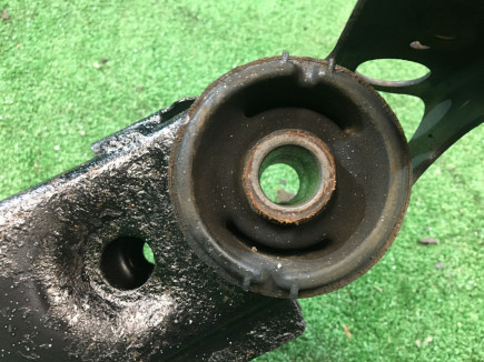 Balka Zadnyaya Subaru Legacy B4 Be9
