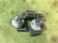 Horns SUBARU LEGACY OEM 86012AG030 86029AG030 86012AG020 86029AG020 BP5 2004 EJ204