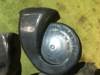 Horns SUBARU LEGACY OEM 86012AG030 86029AG030 86012AG020 86029AG020 BP5 2004 EJ204