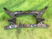 Crossmember задняя SUBARU LEGACY OEM 20152AE001 BH5 2001 EJ202