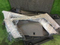 Revestimento da bagageira SUBARU LEGACY OEM 95066AE000OC 95073AE000OC 95067AE000OC 95067AE010OC 94047AE000AC BH5 2001 Silver 01G