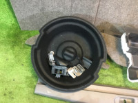 Revestimento da bagageira SUBARU LEGACY OEM 95066AE000OC 95073AE000OC 95067AE000OC 95067AE010OC 94047AE000AC BH5 2001 Silver 01G