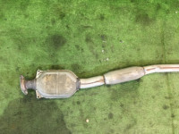 Средняя часть глушителя SUBARU LEGACY OEM 44200AE001 BH5 2001 EJ202
