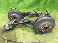 Cubos traseiros SUBARU LEGACY OEM 26740AE000 26705AE000 26694AE001 26704AE010 26704AE000 28474AE000 28462AE001 BH5 2001 EJ202