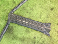 ยางขอบประตูซ้าย SUBARU LEGACY OEM 63521AE030 BH5 2001 Silver 01G