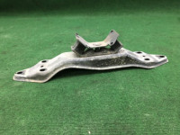 Балка акпп 41011AG010 41011AG011 41022AE120 41022AE121 SUBARU OUTBACK