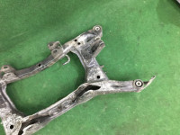 คานรองเครื่อง задняя SUBARU OUTBACK OEM 20152AG000 BP9 2004 EJ253