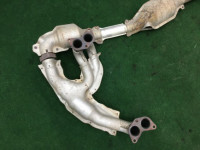 エキゾーストマニホールド SUBARU OUTBACK OEM 44105AG040 44105AG050 44105AG051 BP9 2004 EJ253