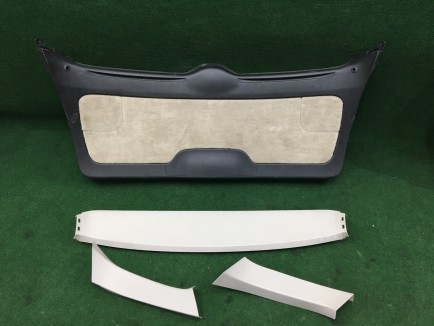 Обшивка пятой двери 94320AG010WA 94320AG011WA 94310AG000OR 94330AG000OR 94330AG010OR SUBARU OUTBACK