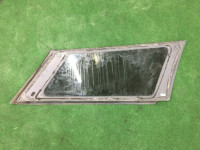 左リアクォーターガラス SUBARU OUTBACK OEM 65210AG130 BP9 2004