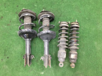 โช้คอัพ 20310AG040 20310AG050 20330AG060 20365AG020 20365AG0209L SUBARU OUTBACK