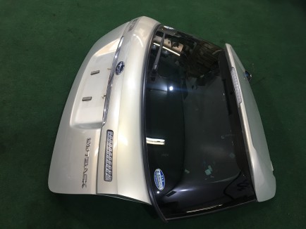 Tailgate SUBARU OUTBACK OEM 60809AG0019P 60809AG0029P BP9 2004 Gold 39J