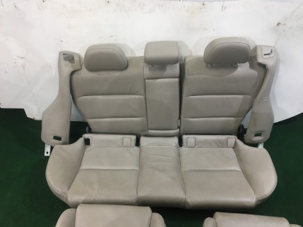 座椅总成 SUBARU OUTBACK OEM 64010AG221WA 64010AG231WA 64221AG120WA 64231AG130WA BP9 2004 Gold 39J