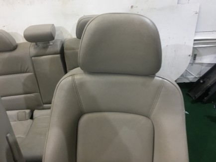 座椅总成 SUBARU OUTBACK OEM 64010AG221WA 64010AG231WA 64221AG120WA 64231AG130WA BP9 2004 Gold 39J