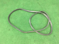 Уплотнитель багажника 63516AG000 SUBARU OUTBACK