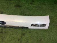 Trim panel between tail lights SUBARU LEGACY OEM 84261AG052WZ  84261AG053WZ BP5 2004