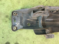 Travessa задняя SUBARU LEGACY OEM 20151AC050 BG5 1998 EJ20D