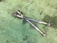 Tornillos del buje trasero 20540AA000 20540AA001 SUBARU LEGACY