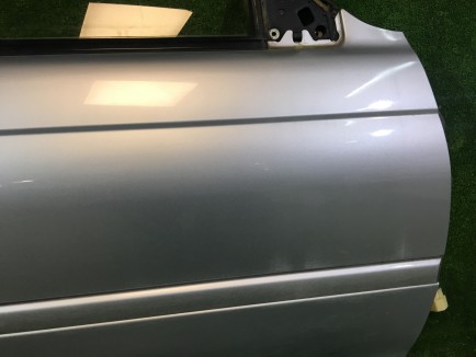 Porta dianteira direita SUBARU LEGACY OEM 61100AC001 61100AC021 BG5 1998 Silver 406