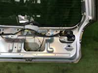ประตูท้าย SUBARU LEGACY OEM 61700AC000 BG5 1998 Silver 406