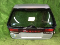 尾门 61700AC000 SUBARU LEGACY
