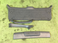 Обшивка пятой двери SUBARU LEGACY OEM 94047AC100MU 94047AC000MU 94017AC020MU 94017AC030MU BG5 1998 Silver 406