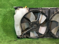 Radiador do motor SUBARU LEGACY OEM 45199AC041 BG5 1998 EJ20D