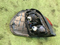 右尾灯 SUBARU LEGACY OEM 84201AC120 BG5 1998