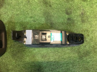 Блок управления стеклоподъемниками SUBARU LANCASTER OEM 83071AE080 83071AE040 BHE 2001 EZ30