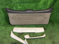 Обшивка пятой двери 94320AE011AD 94310AE020GF 94310AE030GF 94310AE000GF SUBARU LANCASTER