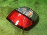 右尾灯 84201AE081 SUBARU LANCASTER
