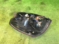 右尾灯 SUBARU LANCASTER OEM 84201AE081 BHE 2001