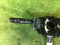 组合开关 SUBARU LEGACY OEM 83111AA351 83111AA352 BG5 1996 EJ20H