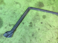 Junta de puerta derecha SUBARU LEGACY OEM 62710AC100 BG5 1996 Silver 407