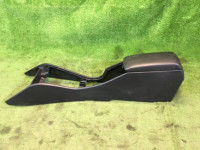 Guantera y reposabrazos SUBARU GRAND WAGON OEM 92060AC000ML BG9 1998 Black 6L3