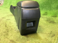 Guantera y reposabrazos SUBARU GRAND WAGON OEM 92060AC000ML BG9 1998 Black 6L3