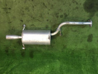 Silencioso trasero SUBARU GRAND WAGON OEM 44305AC550 BG9 1998 EJ25DD