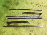 Молдинг бокового стекла левый 91012AC000 91013AC000 91011AC100 91012AC010 SUBARU GRAND WAGON