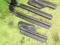 Embellecedores de faldón SUBARU GRAND WAGON OEM 94060AC000ML 94060AC050ML 94061AC000ML 94061AC010ML BG9 1998 Black 6L3