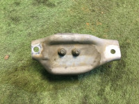 ยางแท่นเครื่องซ้าย 41022FA000 41031AA120 SUBARU GRAND WAGON