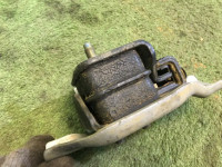ยางแท่นเครื่องขวา SUBARU GRAND WAGON OEM 41031AC140 41022FA000 BG9 1998 EJ25DD