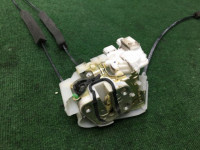 Замок двери задний левый SUBARU OUTBACK OEM 61031AG010 61031AG011 BP9 2004 Green 3M1