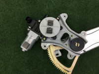 Elevador de vidro dianteiro esquerdo SUBARU OUTBACK OEM 61188AG010 BP9 2004